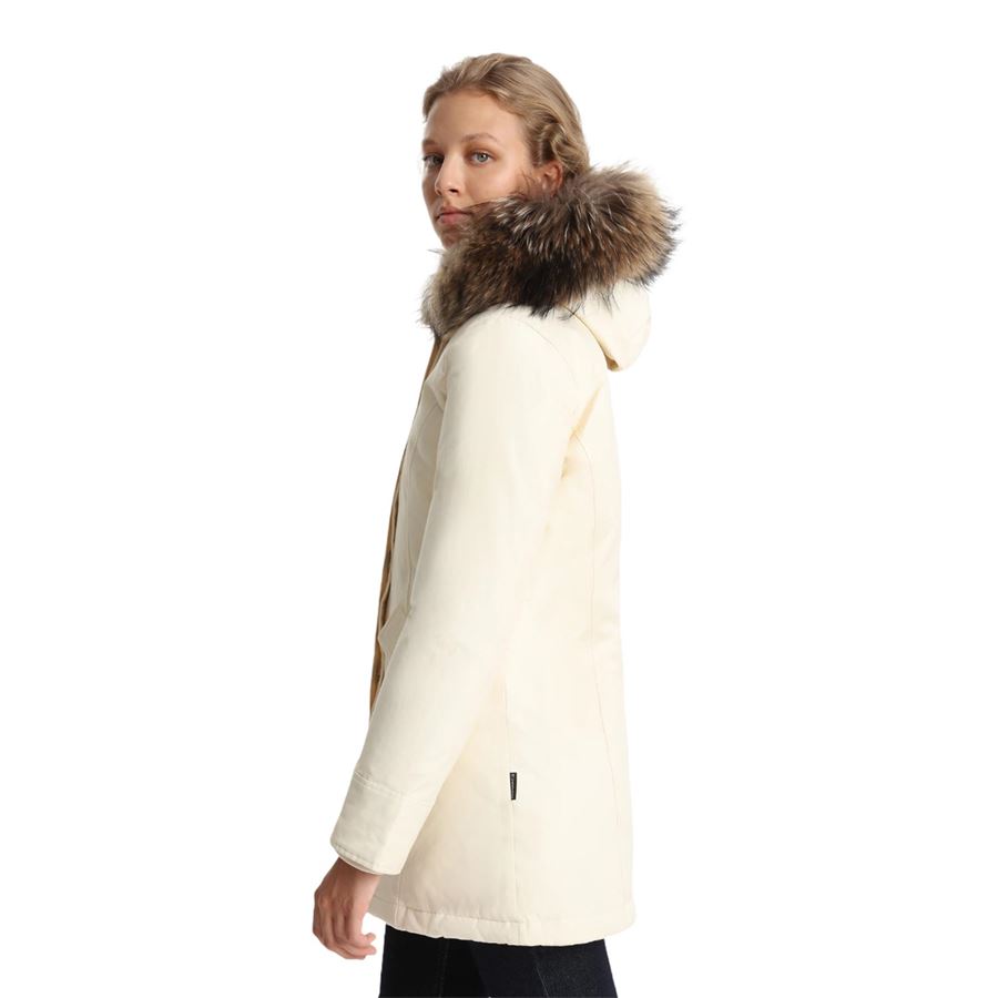 ARCTIC RACCOON PARKA GIACCA DONNA Woolrich | CFWWOU0538IVO